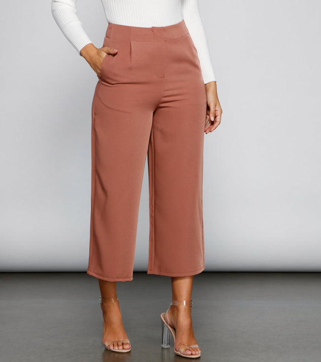 Chic Culotte Wide-Leg Trouser Pants provides a stylish start to creating your best summer outfits of the season with on-trend details for 2023!