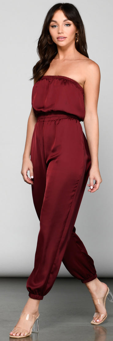 Sleek Strapless Satin Jumpsuit provides a stylish start to creating your best summer outfits of the season with on-trend details for 2023!
