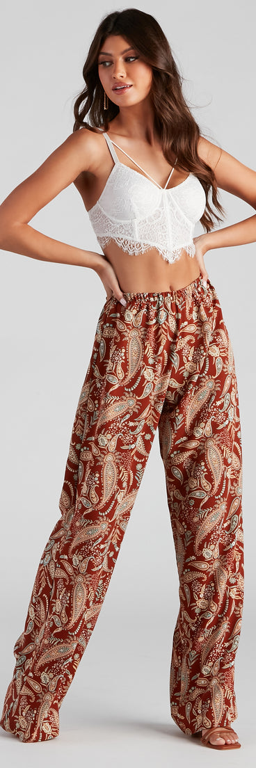 Palisades Paisley High Rise Pants provides a stylish start to creating your best summer outfits of the season with on-trend details for 2023!