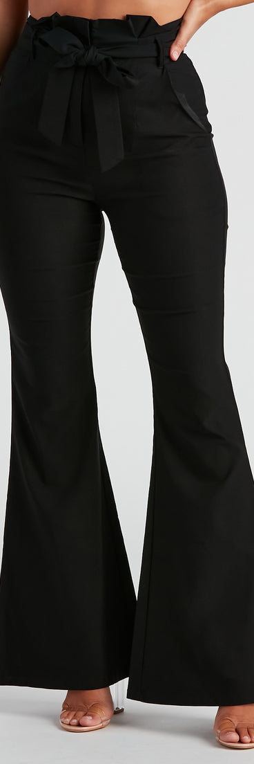 Not A Flare Woven Paper Bag Pants provides a stylish start to creating your best summer outfits of the season with on-trend details for 2023!