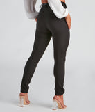 Polished And Chic Belted Pants provides a stylish start to creating your best summer outfits of the season with on-trend details for 2023!