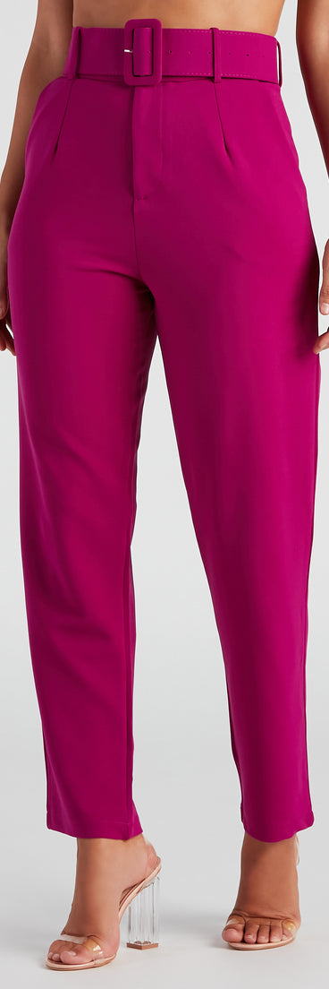 Sixties Style Belted Crepe Pants provides a stylish start to creating your best summer outfits of the season with on-trend details for 2023!