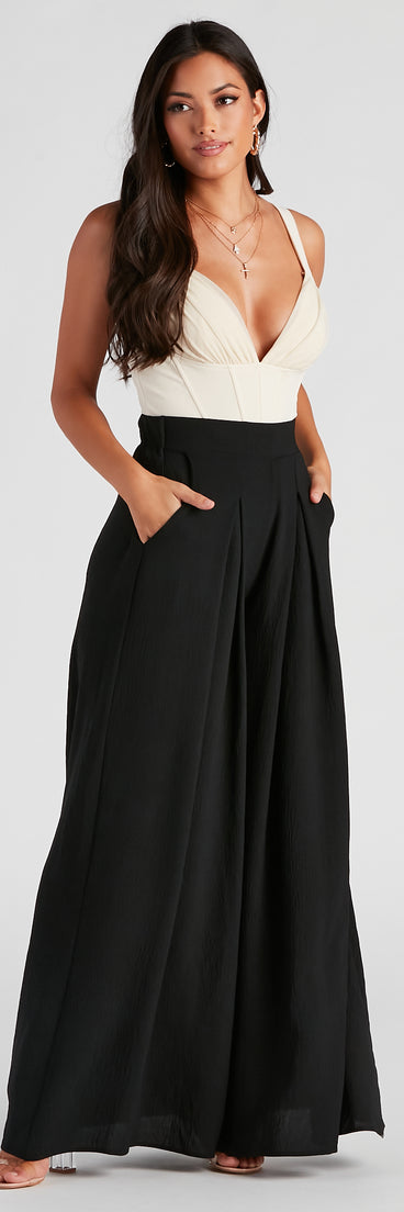 Downtown Nights Wide-Leg Pants provides a stylish start to creating your best summer outfits of the season with on-trend details for 2023!
