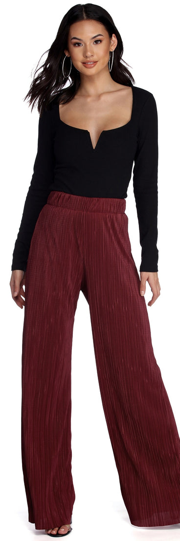 Perfectly Pleated Wide Leg Pants