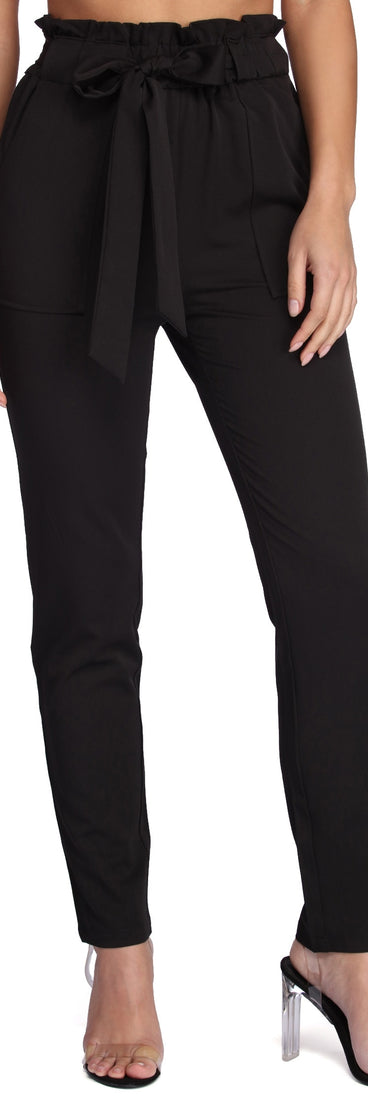 Classic Paper Bag Tie Waist Pants provides a stylish start to creating your best summer outfits of the season with on-trend details for 2023!