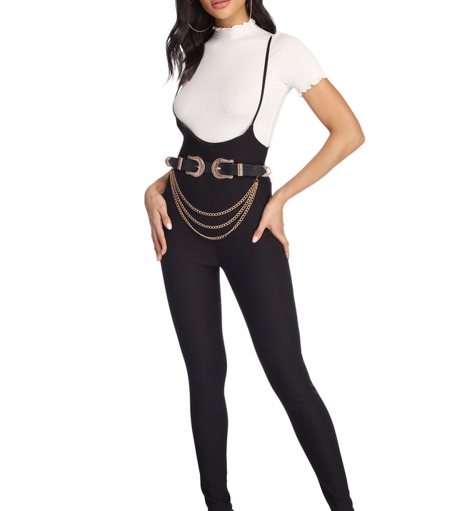 Suspender The Time Skinny Pants will help you dress the part in stylish holiday party attire, an outfit for a New Year’s Eve party, & dressy or cocktail attire for any event.