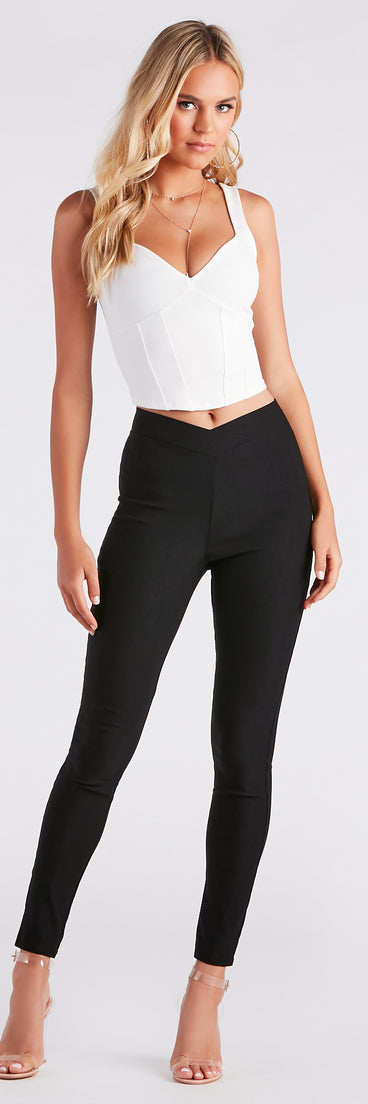 Posh Moment Cross Waist Skinny Pants provides a stylish start to creating your best summer outfits of the season with on-trend details for 2023!