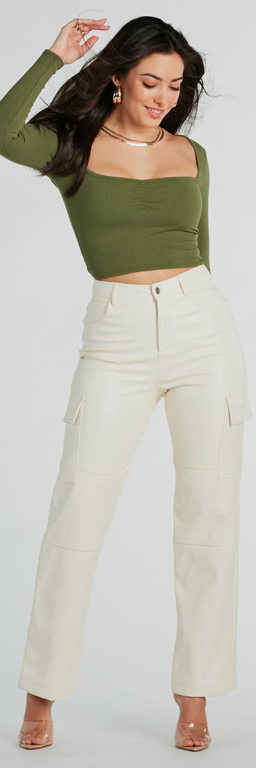 Refresh your fall closet with stylish women's pants like the Sleek Straight-Leg Faux Leather Cargo Pants in a sleek fabric and a pant leg style that makes your look unique.