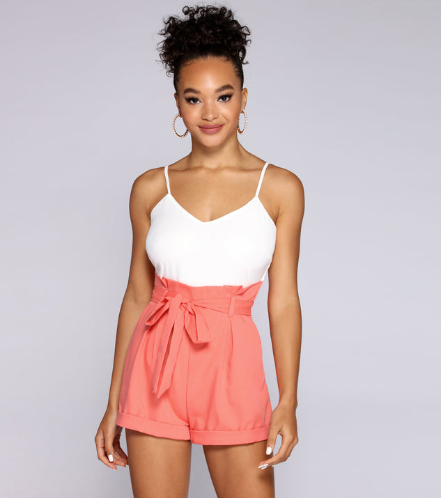 Effortlessly Chic Paper Bag Romper will help you dress the part in stylish holiday party attire, an outfit for a New Year’s Eve party, & dressy or cocktail attire for any event.