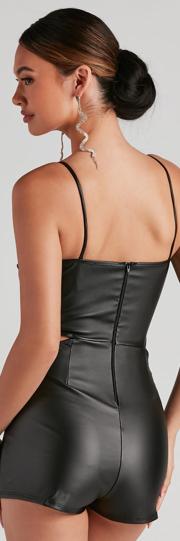 Nothing But Edge Coated Romper provides a stylish start to creating your best summer outfits of the season with on-trend details for 2023!