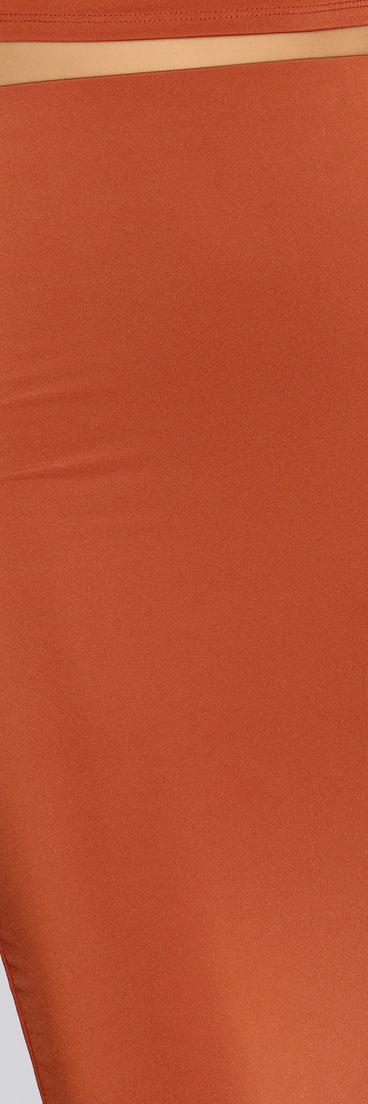 Sleek And Streamlined Midi Skirt