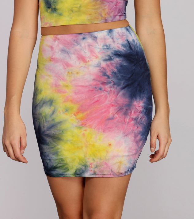 Groove With It Mini Skirt is a trendy pick to create 2023 festival outfits, festival dresses, outfits for concerts or raves, and complete your best party outfits!