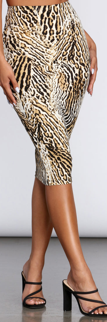 You’ll look stunning in the Feeling Wild Skirt when paired with its matching separate to create a glam clothing set perfect for parties, date nights, concert outfits, back-to-school attire, or for any summer event!