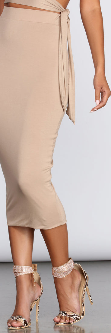 You’ll look stunning in the Basic Essential Double Layered Skirt when paired with its matching separate to create a glam clothing set perfect for parties, date nights, concert outfits, back-to-school attire, or for any summer event!