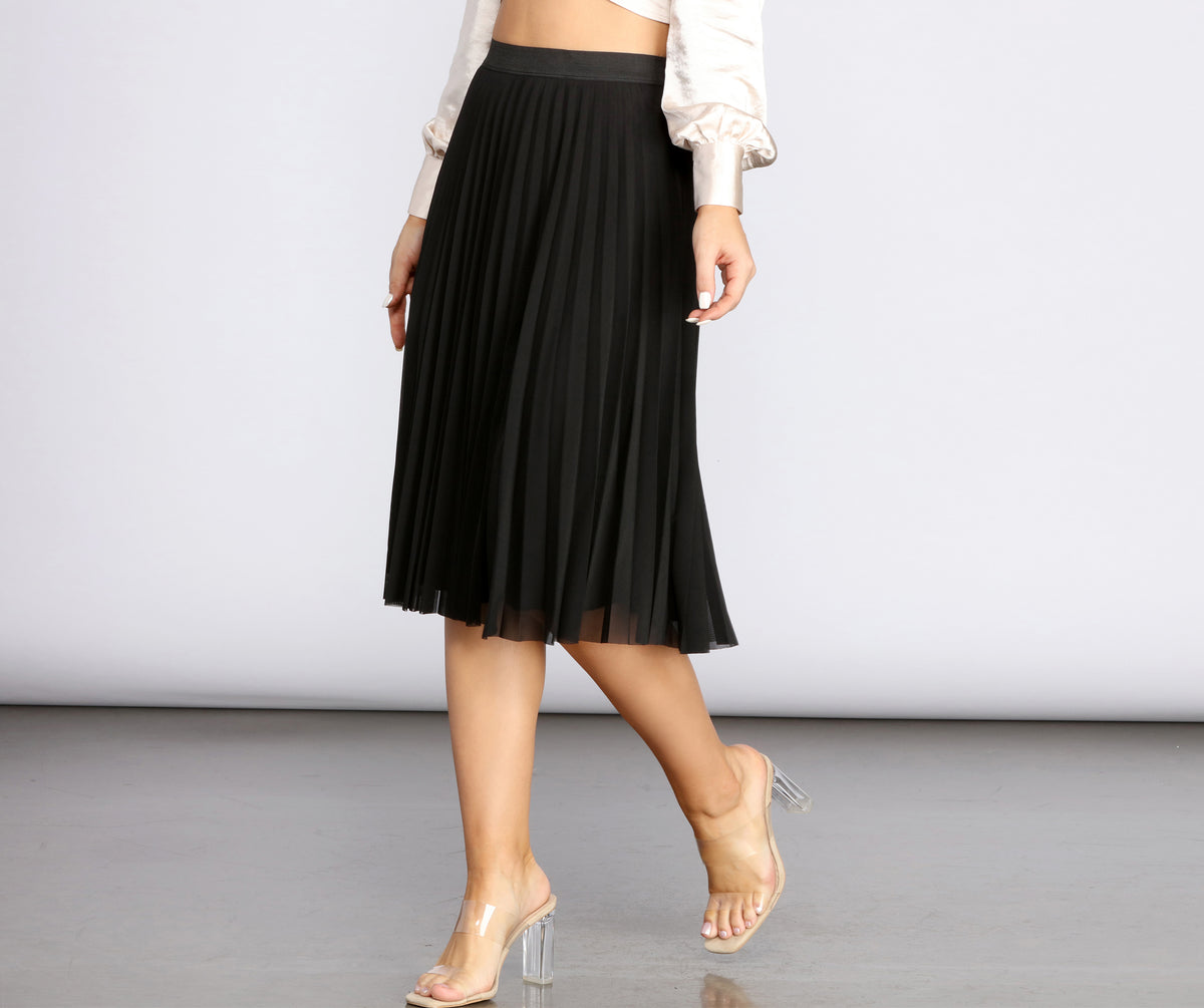 Pleated Mesh Midi Skirt