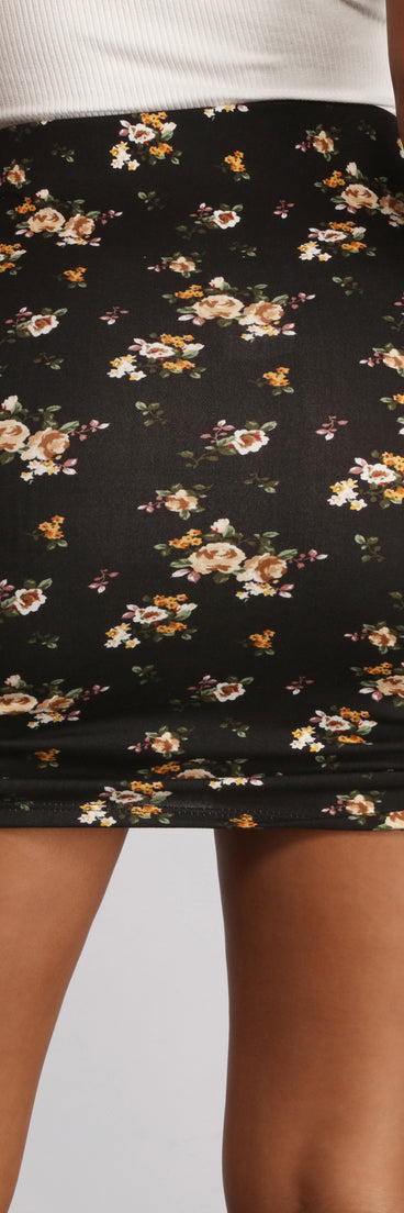 High Waist Floral Ruched Mini Skirt provides a stylish start to creating your best summer outfits of the season with on-trend details for 2023!