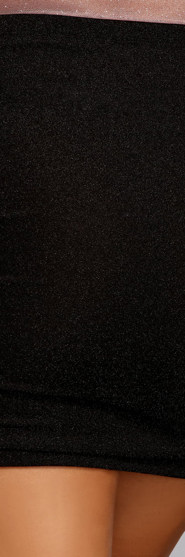 High Waist Glitter Knit Ruched Mini Skirt provides a stylish start to creating your best summer outfits of the season with on-trend details for 2023!