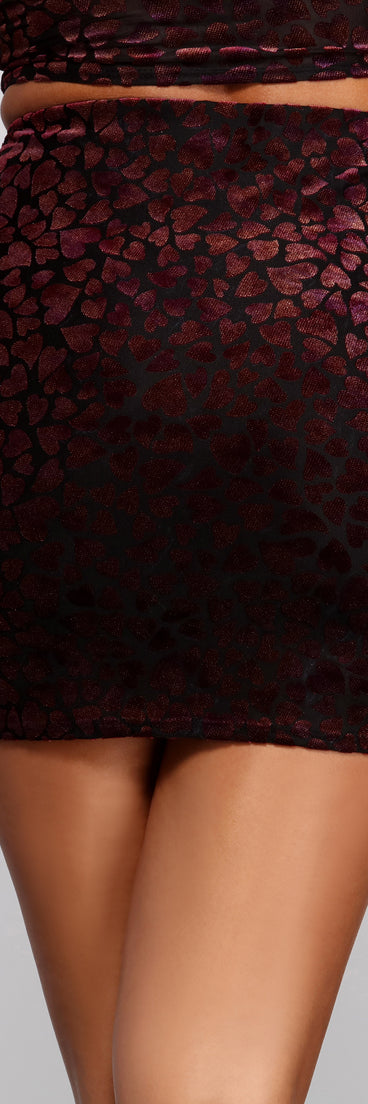 Heart Of Glam High Waist Mini Skirt provides a stylish start to creating your best summer outfits of the season with on-trend details for 2023!