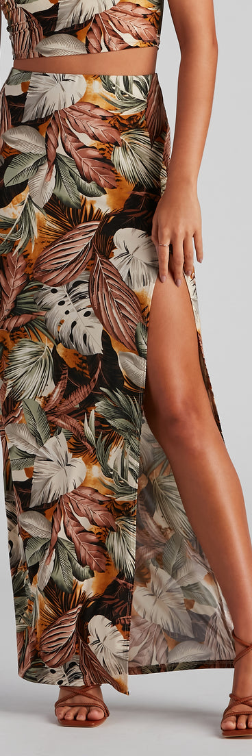 Tropical Dream Maxi Skirt provides a stylish start to creating your best summer outfits of the season with on-trend details for 2023!