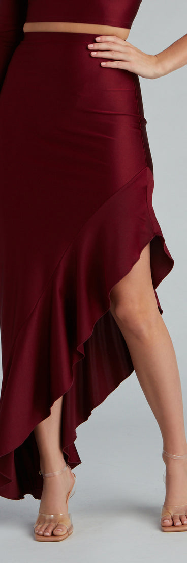 You’ll look stunning in the Flirtatious Fashionista Maxi Skirt when paired with its matching separate to create a glam clothing set perfect for parties, date nights, concert outfits, back-to-school attire, or for any summer event!