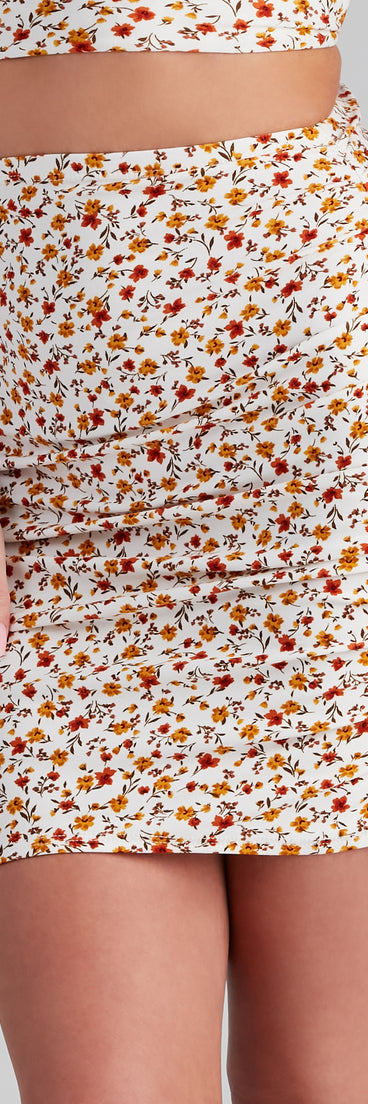 Ditsy Blooms Ruched Mini Skirt is a fire pick to create a concert outfit, 2024 festival looks, outfits for raves, or to complete your best party outfits or clubwear!