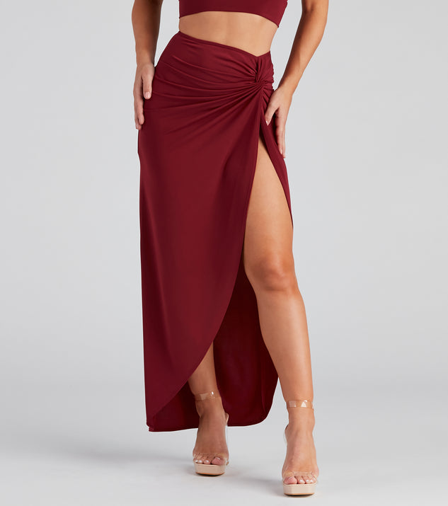 All Night Wrap Maxi Skirt is a trendy pick to create 2023 festival outfits, festival dresses, outfits for concerts or raves, and complete your best party outfits!
