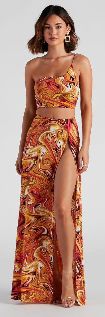 Retro Swirls Slit Maxi Skirt provides a stylish start to creating your best summer outfits of the season with on-trend details for 2023!