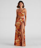 Retro Swirls Slit Maxi Skirt provides a stylish start to creating your best summer outfits of the season with on-trend details for 2023!
