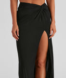 Summer Fling Twist Slit Maxi Skirt provides a stylish start to creating your best summer outfits of the season with on-trend details for 2023!