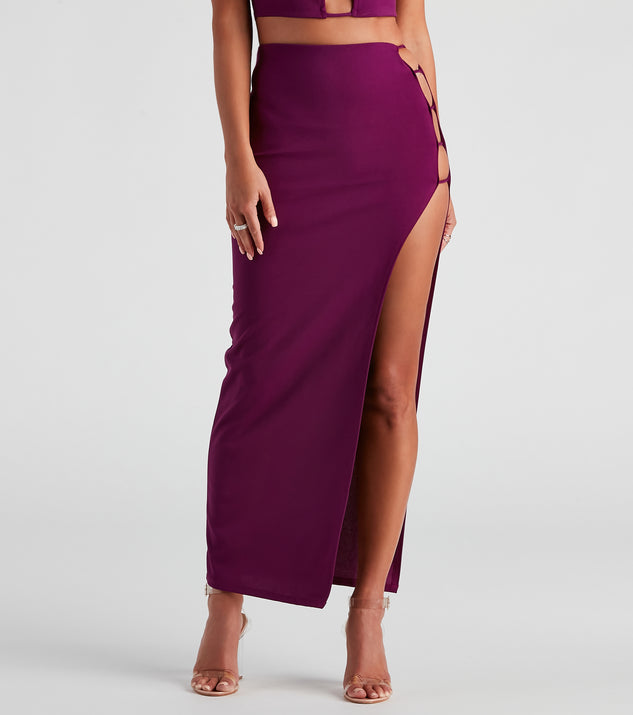 Teach Me Tonight Crepe Maxi Skirt provides a stylish start to creating your best summer outfits of the season with on-trend details for 2023!