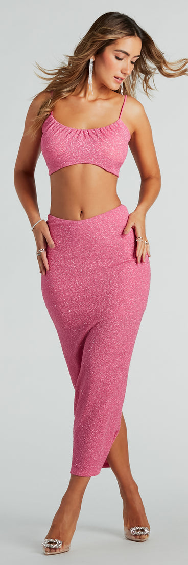 Effortlessly create holiday party outfits or vacation-ready looks with the Glittery Vibes High Slit Maxi Skirt, one part of a versatile women's matching set perfect for quick and easy outfit combinations from layering chic outfits to transitioning your look seamlessly.