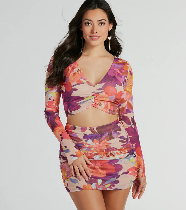 The mini skirt length on the Bloom With A View High Rise Floral Mini Skirt adds a sultry detail to your going-out outfits or everyday looks.