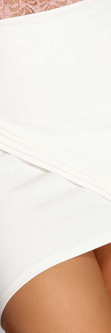 Pleat Me Right High Waist Mini Skirt provides a stylish start to creating your best summer outfits of the season with on-trend details for 2023!