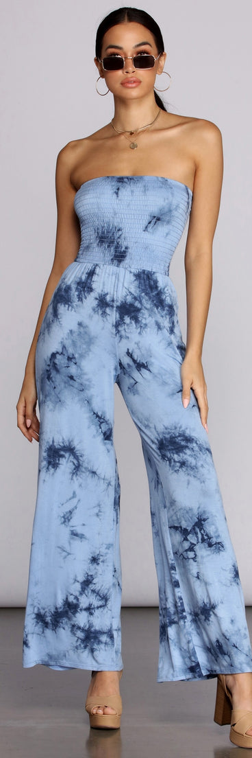One Piece Wonder Smocked Jumpsuit will help you dress the part in stylish holiday party attire, an outfit for a New Year’s Eve party, & dressy or cocktail attire for any event.
