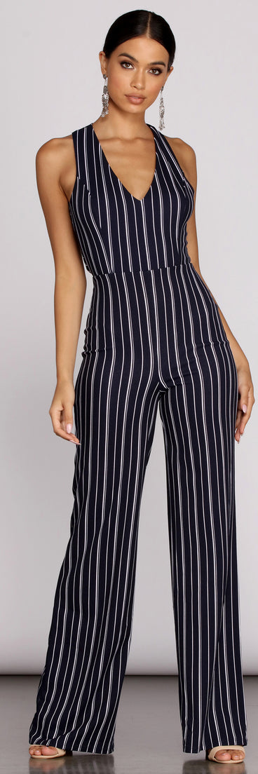 Stripe A Pose Jumpsuit will help you dress the part in stylish holiday party attire, an outfit for a New Year’s Eve party, & dressy or cocktail attire for any event.