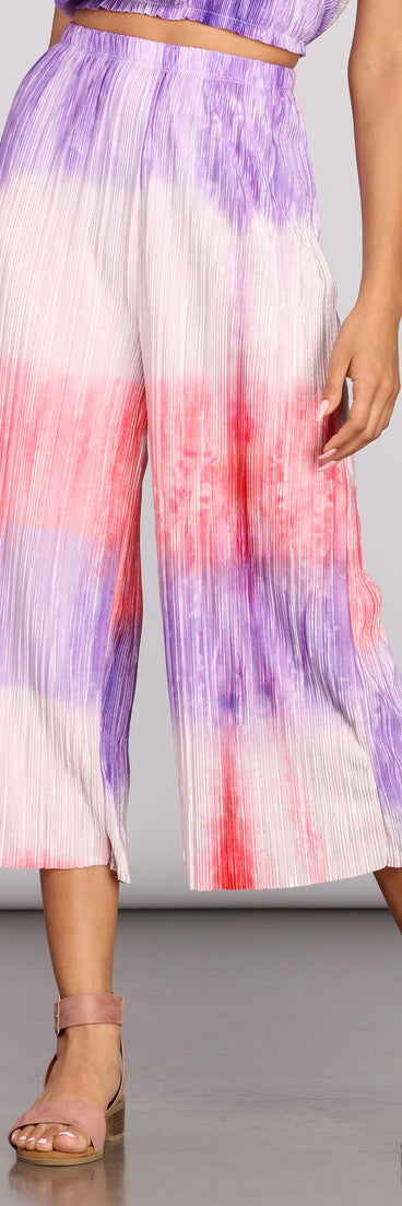 Into The Groove Cropped Pants is a trendy pick to create 2023 festival outfits, festival dresses, outfits for concerts or raves, and complete your best party outfits!