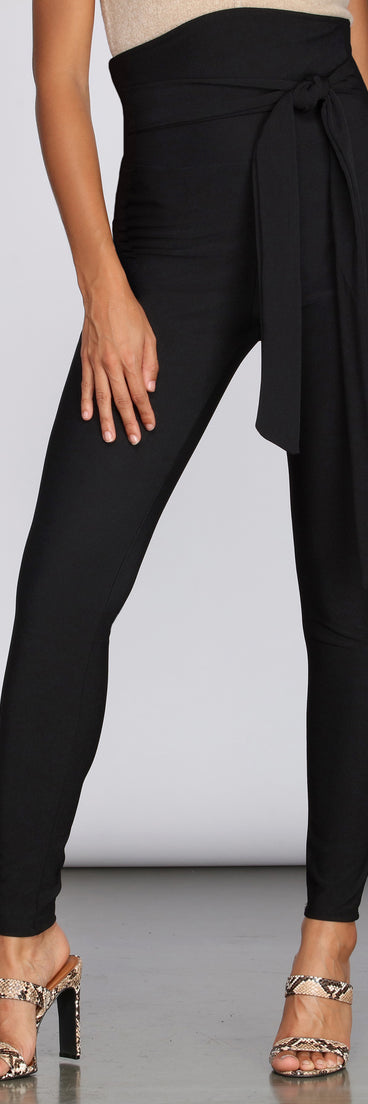 On High Tie Waist Pants