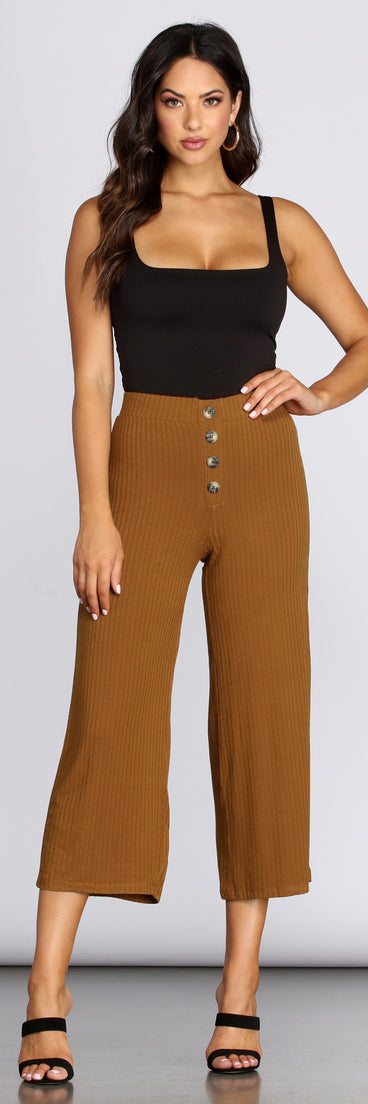 Relaxed And Ribbed Crop Pants