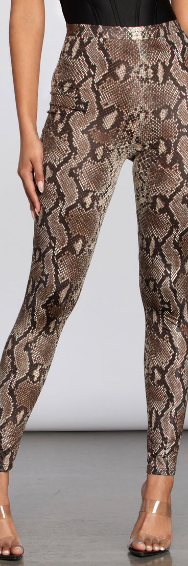High Waist Satin Snake Leggings is a trendy pick to create 2023 festival outfits, festival dresses, outfits for concerts or raves, and complete your best party outfits!