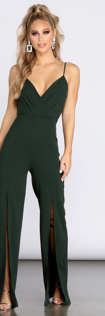 Elevate Your Look Jumpsuit will help you dress the part in stylish holiday party attire, an outfit for a New Year’s Eve party, & dressy or cocktail attire for any event.