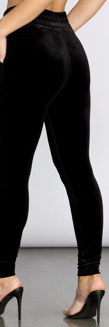 Lady Luxe Joggers for 2023 festival outfits, festival dress, outfits for raves, concert outfits, and/or club outfits