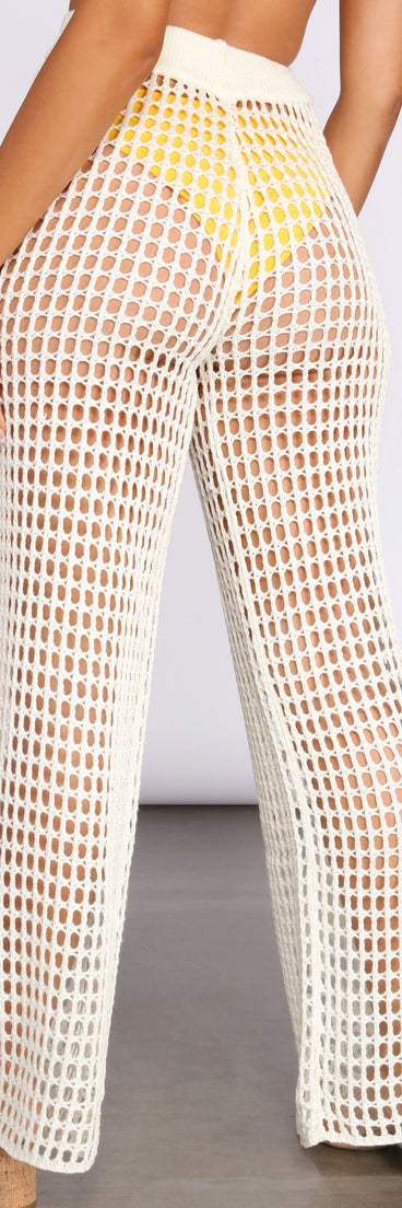 High Waist Wide Leg Crochet Pants provides a stylish start to creating your best summer outfits of the season with on-trend details for 2023!
