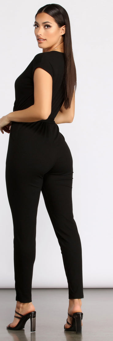 Ready To Roll Tie Waist Jumpsuit provides a stylish start to creating your best summer outfits of the season with on-trend details for 2023!