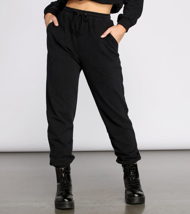 Comfy Vibes Knit Joggers provides a stylish start to creating your best summer outfits of the season with on-trend details for 2023!