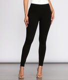Classic Stretch Legging Pants provides a stylish start to creating your best summer outfits of the season with on-trend details for 2023!