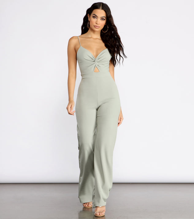 A Twist of Glam Jumpsuit is the perfect Homecoming look pick with on-trend details to make the 2023 HOCO dance your most memorable event yet!