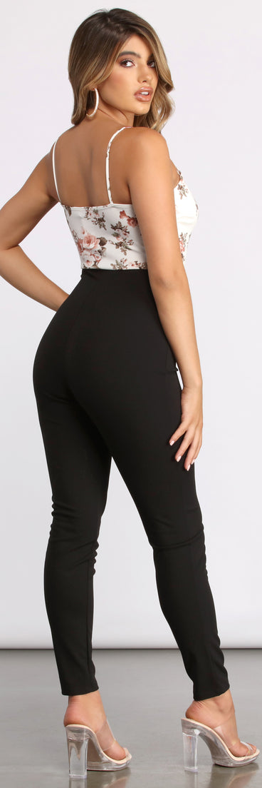 Floral Fusion Tie Waist Catsuit provides a stylish start to creating your best summer outfits of the season with on-trend details for 2023!