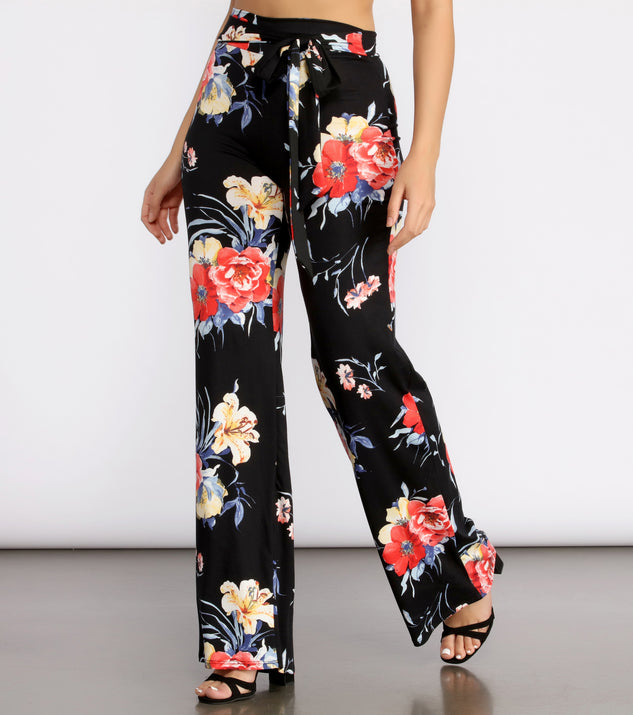 My Vibe Floral High Waist Dress Pants provides a stylish start to creating your best summer outfits of the season with on-trend details for 2023!