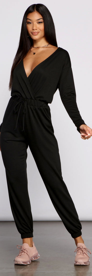 Casual Mood Surplice Jogger Jumpsuit provides a stylish start to creating your best summer outfits of the season with on-trend details for 2023!