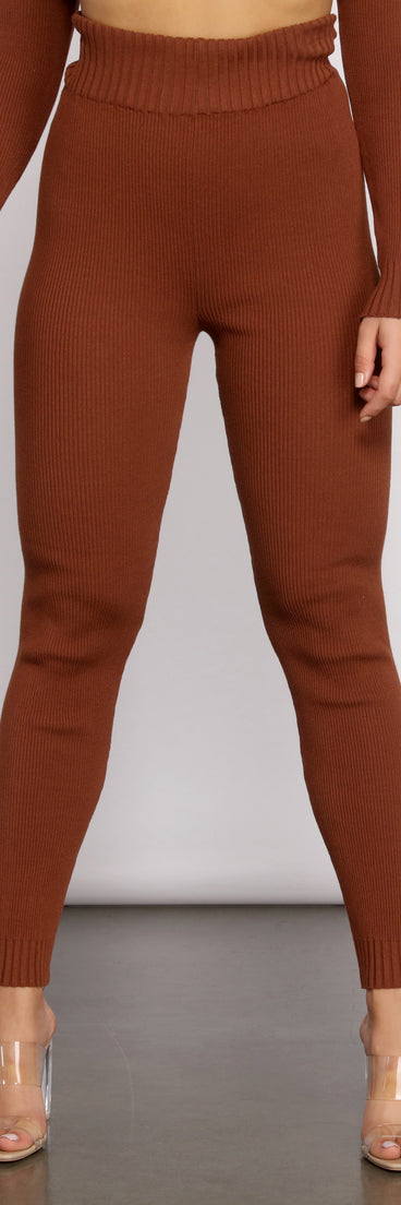 Cuddle Up Cozy Leggings provides a stylish start to creating your best summer outfits of the season with on-trend details for 2023!